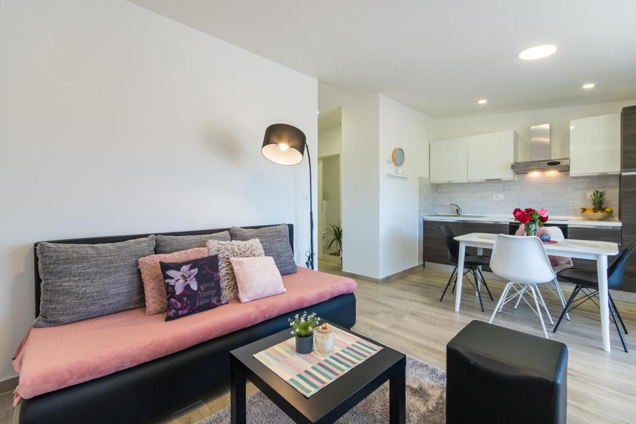 Apartment Finta Rogotin Kültér fotó